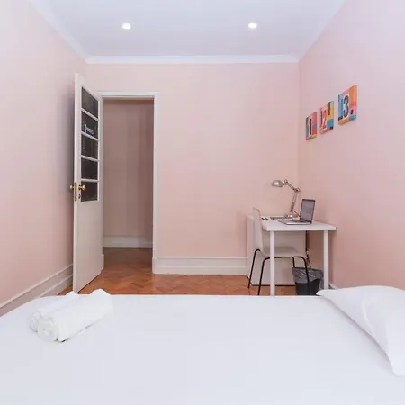Houze 7 Bedroom Apartment In Charming Lapa Apartment